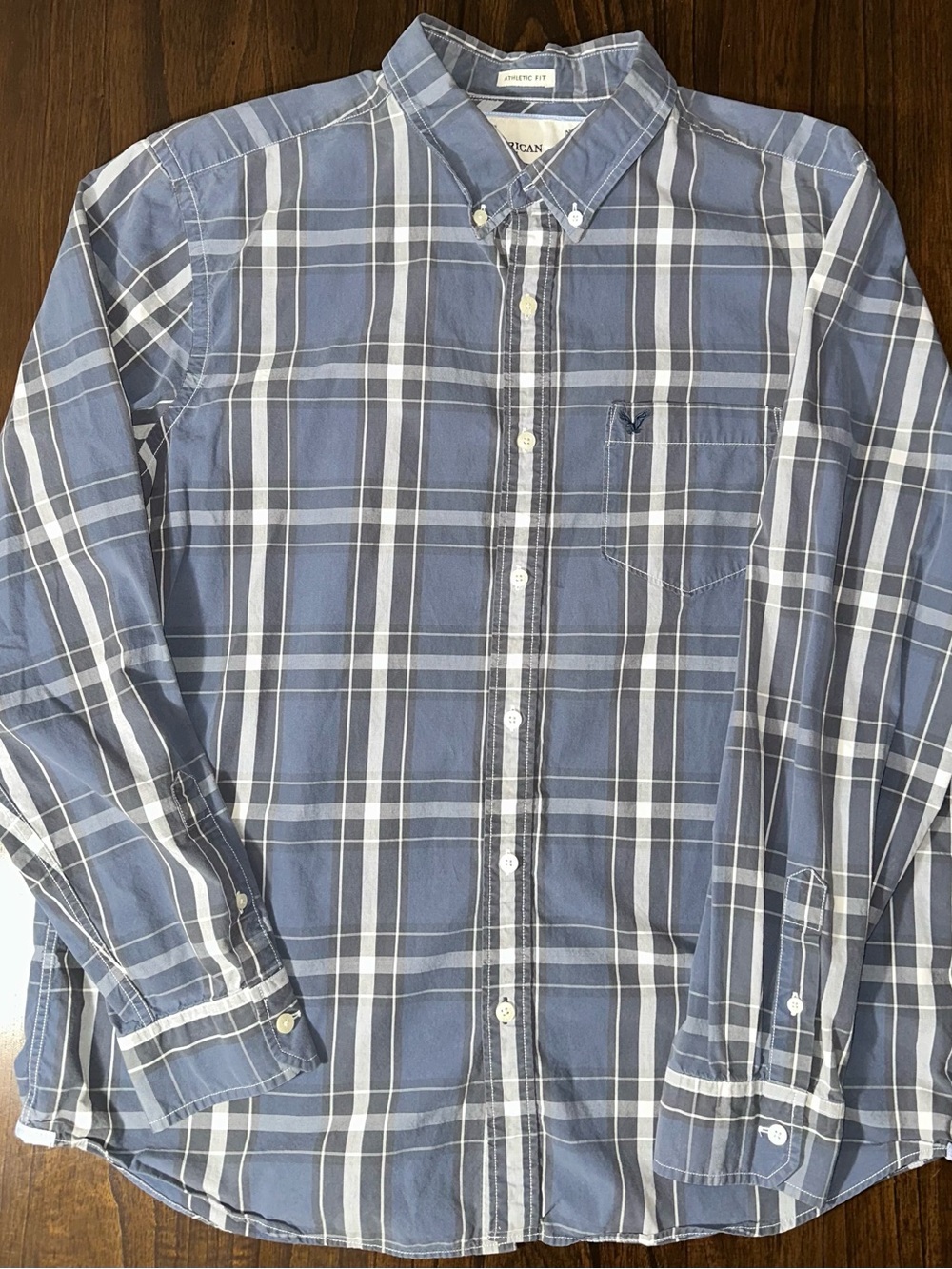 American Eagle Outfitters Blue and White Plaid Button-Down Shirt XL